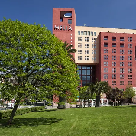 Melia Отель Бильбао